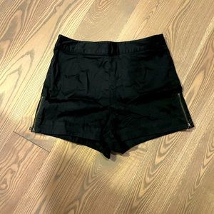 Talula side zip black shorts - 8